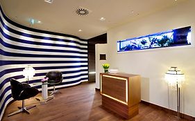 Independent - Grand Hotel Wien